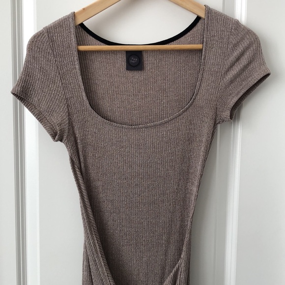 May Pink dress - Picture 2 of 6